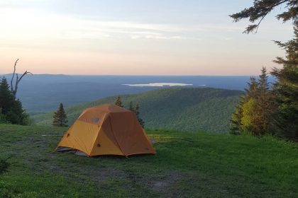 Mont SUTTON